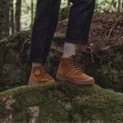 Pataugas AUTHENTIQUE/S F4G OCRE -Mode Running Soldes AUTHENTIQUESF4GOCRE