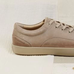 Pataugas NEW CARL/NU H2I CIMENT -Mode Running Soldes H NEWCARL NU CIMENT NM