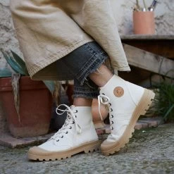 Pataugas AUTHENTIQUE/T F4G IVOIRE 11 Pataugas AUTHENTIQUE/T F4G IVOIRE -Mode Running Soldes authentique toile femme ivoire